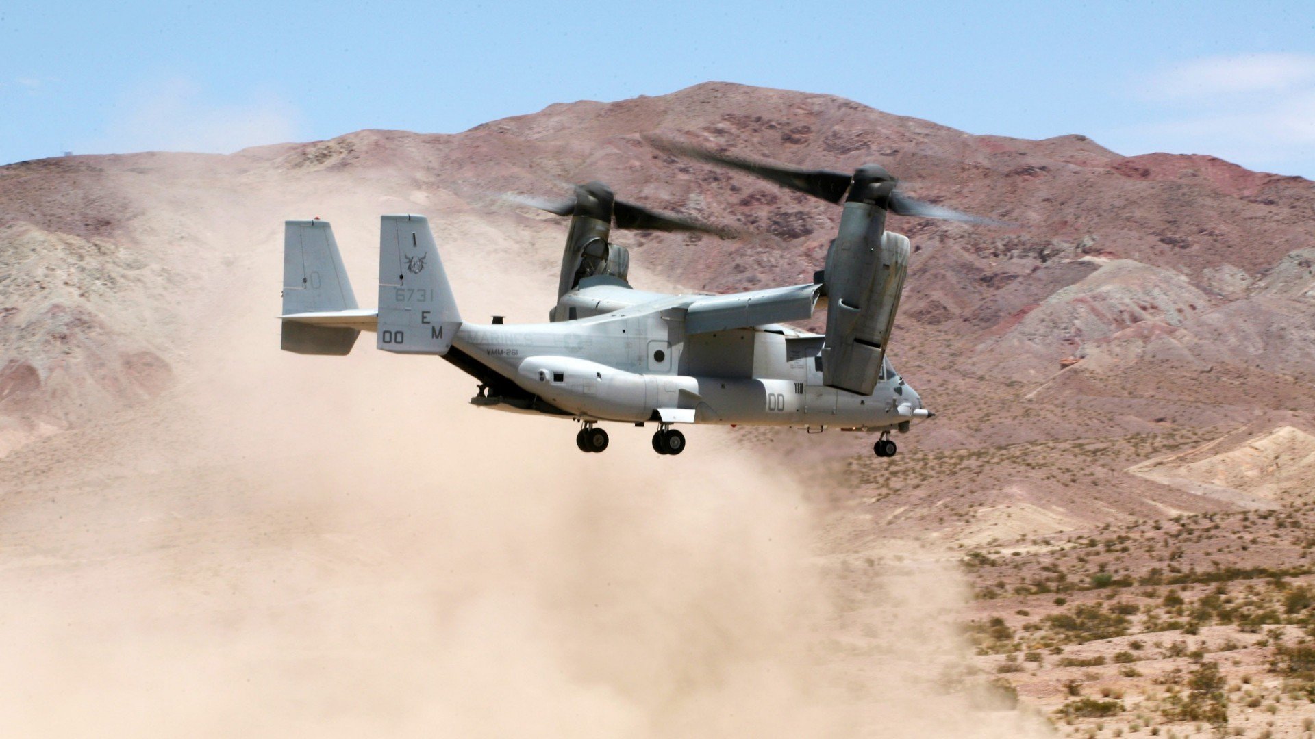 《跨界IP合作:电竞带动周边娱乐产业繁荣》,跨境电竞