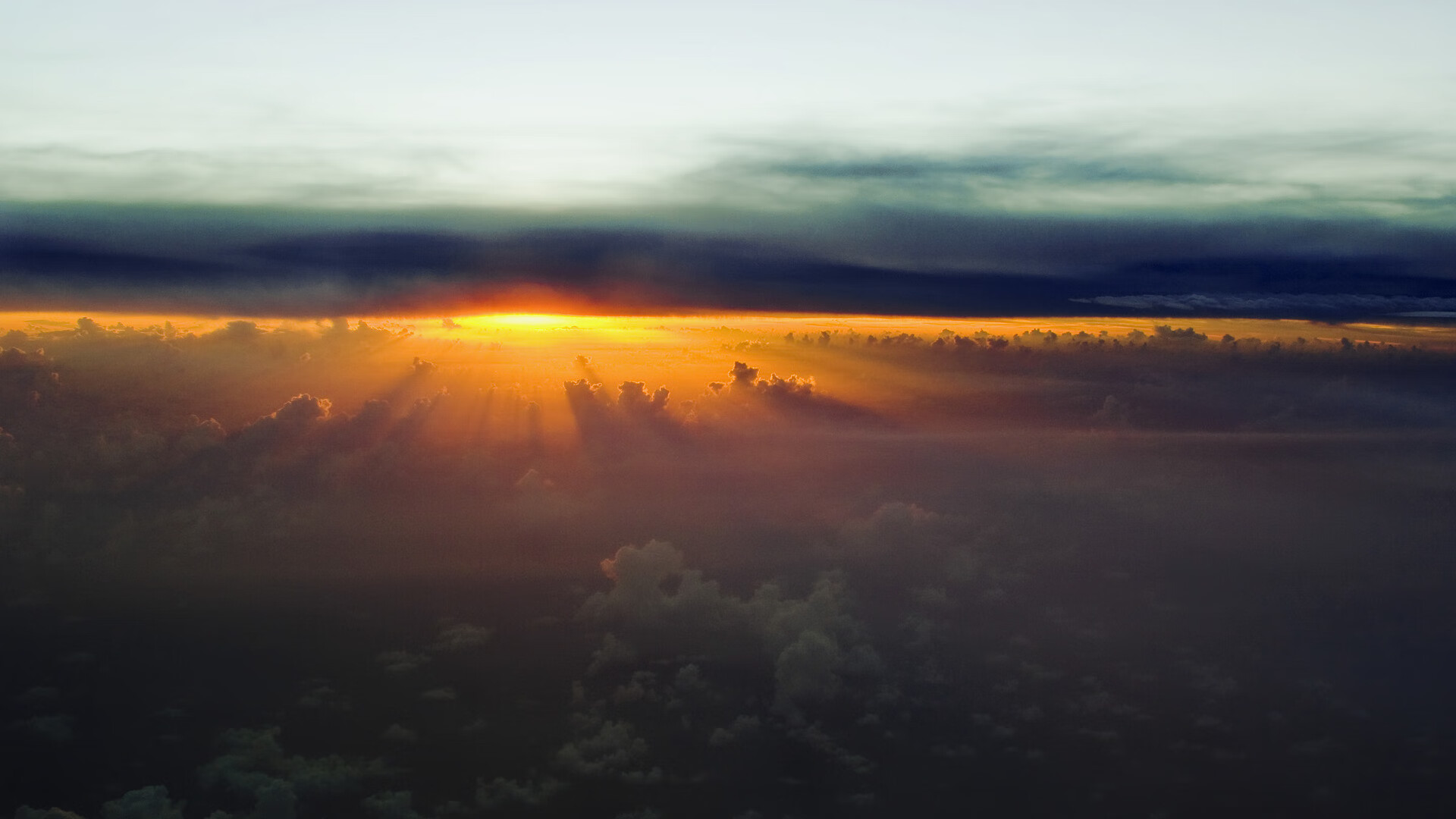 基层足球场地资源紧张,足球场地设施不足